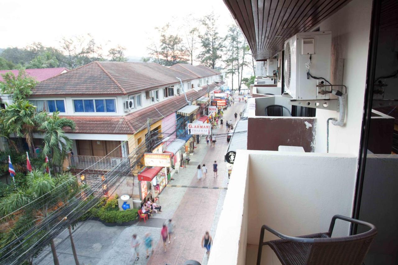 The Royal Palm Beach Front Patong Exterior photo